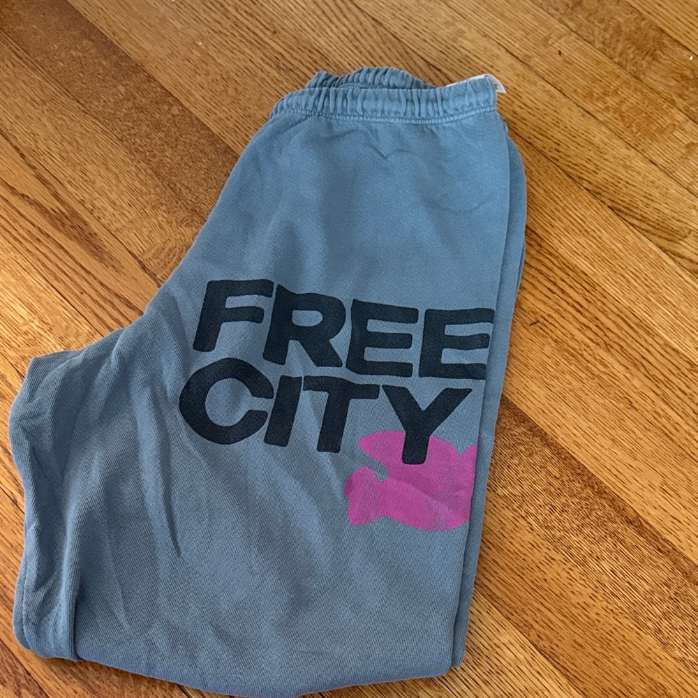 freecity Gray Joggers with Pink Accent